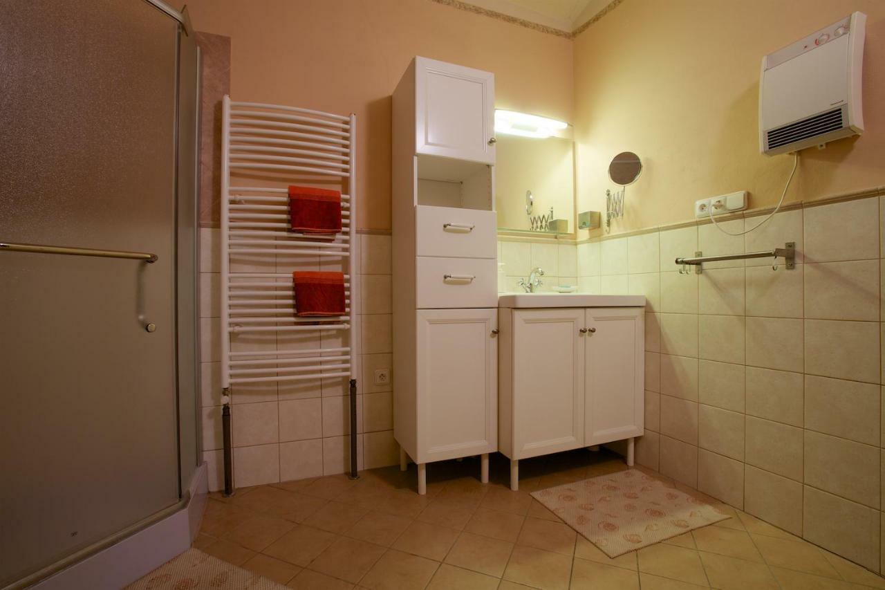 Apartament Zeleny Statek Bzova Zewnętrze zdjęcie