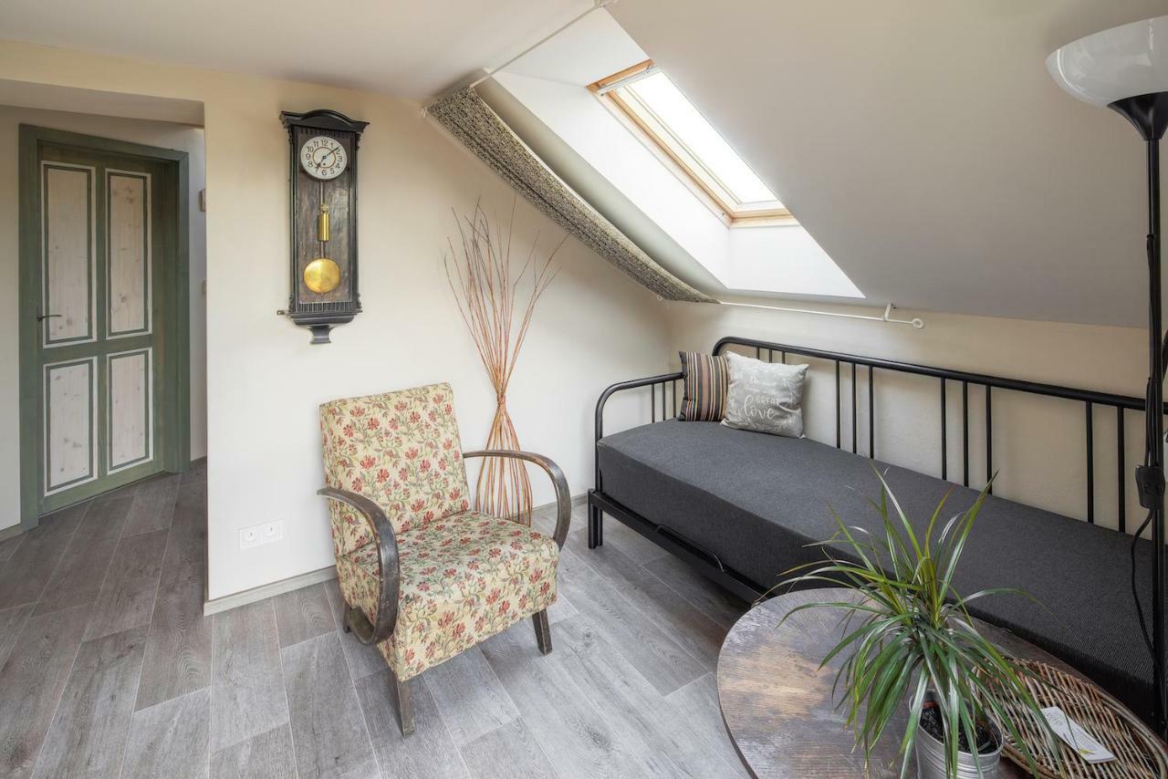 Apartament Zeleny Statek Bzova Zewnętrze zdjęcie